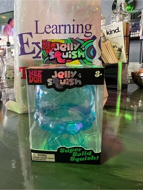 **AUTHENTIC** NeeDoh Jelly Squish Super Solid Squish Toy - Teal Blue